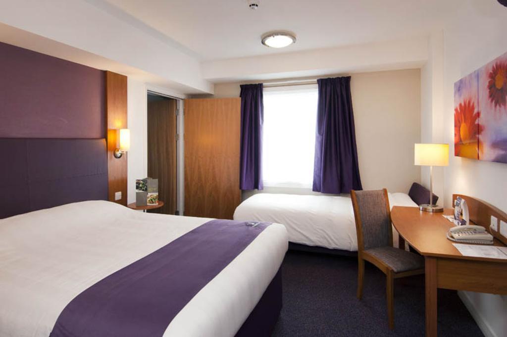 Premier Inn Portishead Ngoại thất bức ảnh
